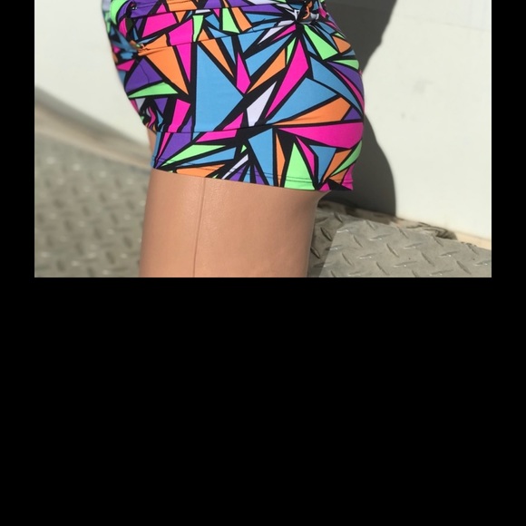 Raver overalls retro 80’s Malibu Barbie stretchy shorts jumpsuit festival romper - Picture 9 of 11